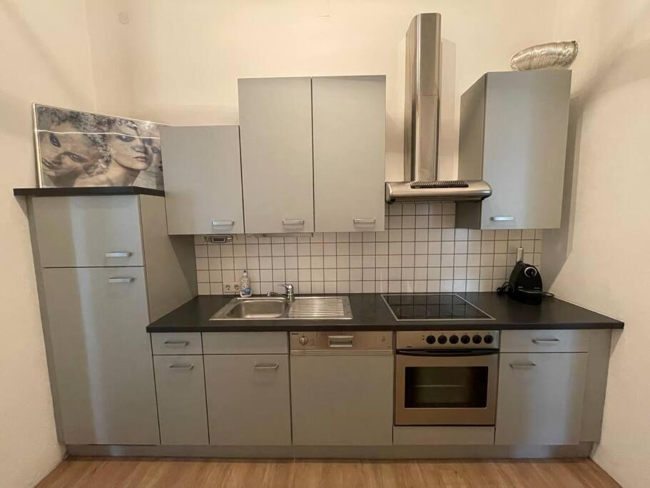 Geraeumige Altbauwohnung Im Zentrum Γκρατς Εξωτερικό φωτογραφία